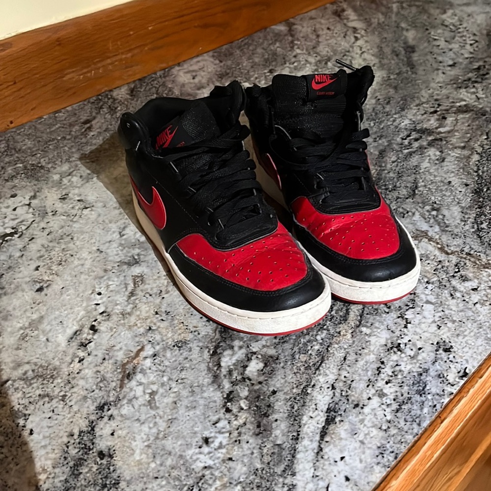 Nike red and black shoes